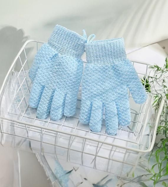 Five-Finger Bath Gloves